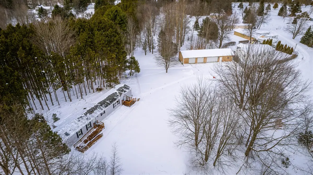 6835 W Deer, Mears, MI 49436 - #1