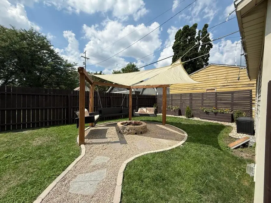 953 Lake Michigan, Grand Rapids, MI 49504 - #3