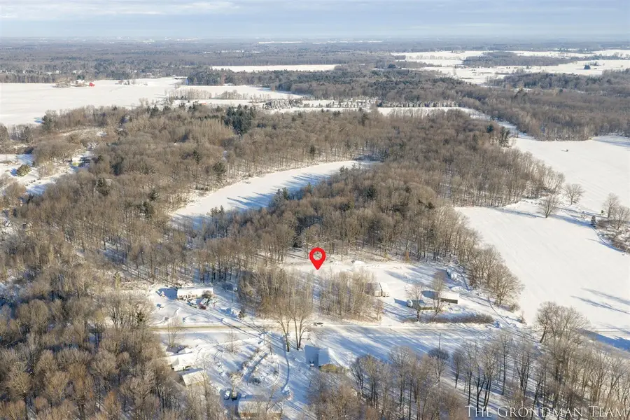 3873 W 136th, Grant, MI 49327 - #3