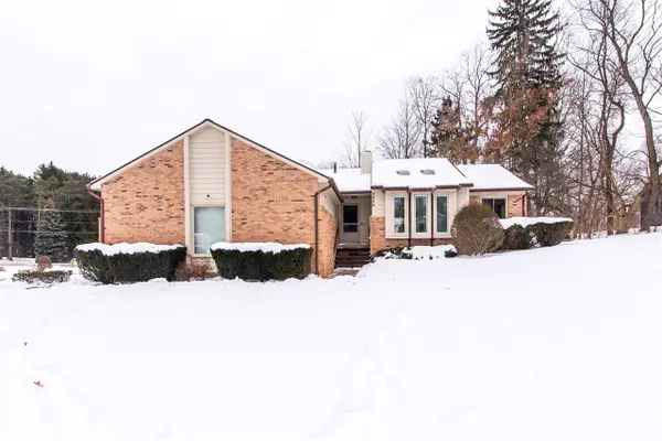 8984 S Christine, Brighton, MI 48114