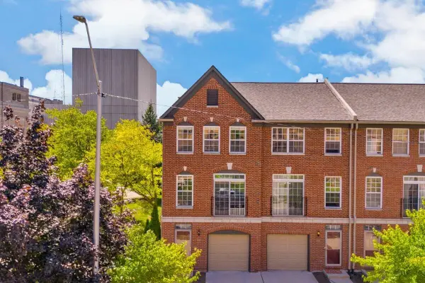 443 W Hancock, Detroit, MI 48201