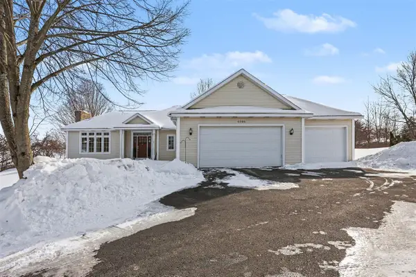 4964 Laurelwood, Hudsonville, MI 49426