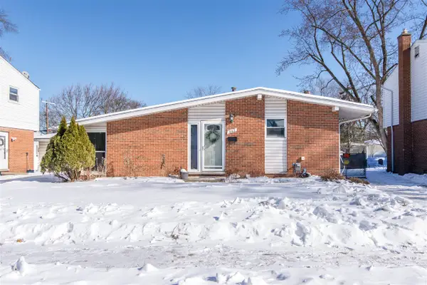 442 N Dobson, Westland, MI 48185