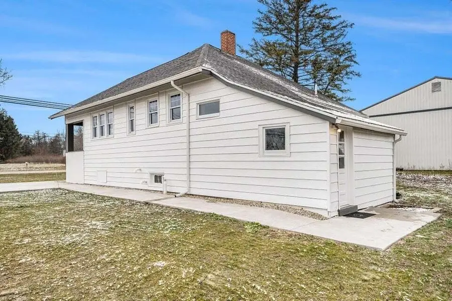 9039 M-140, South Haven, MI 49090 - #3