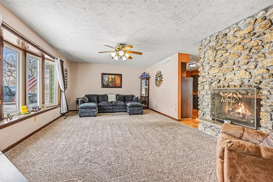 10070 Thornapple Lake, Nashville, MI 49073 - #3