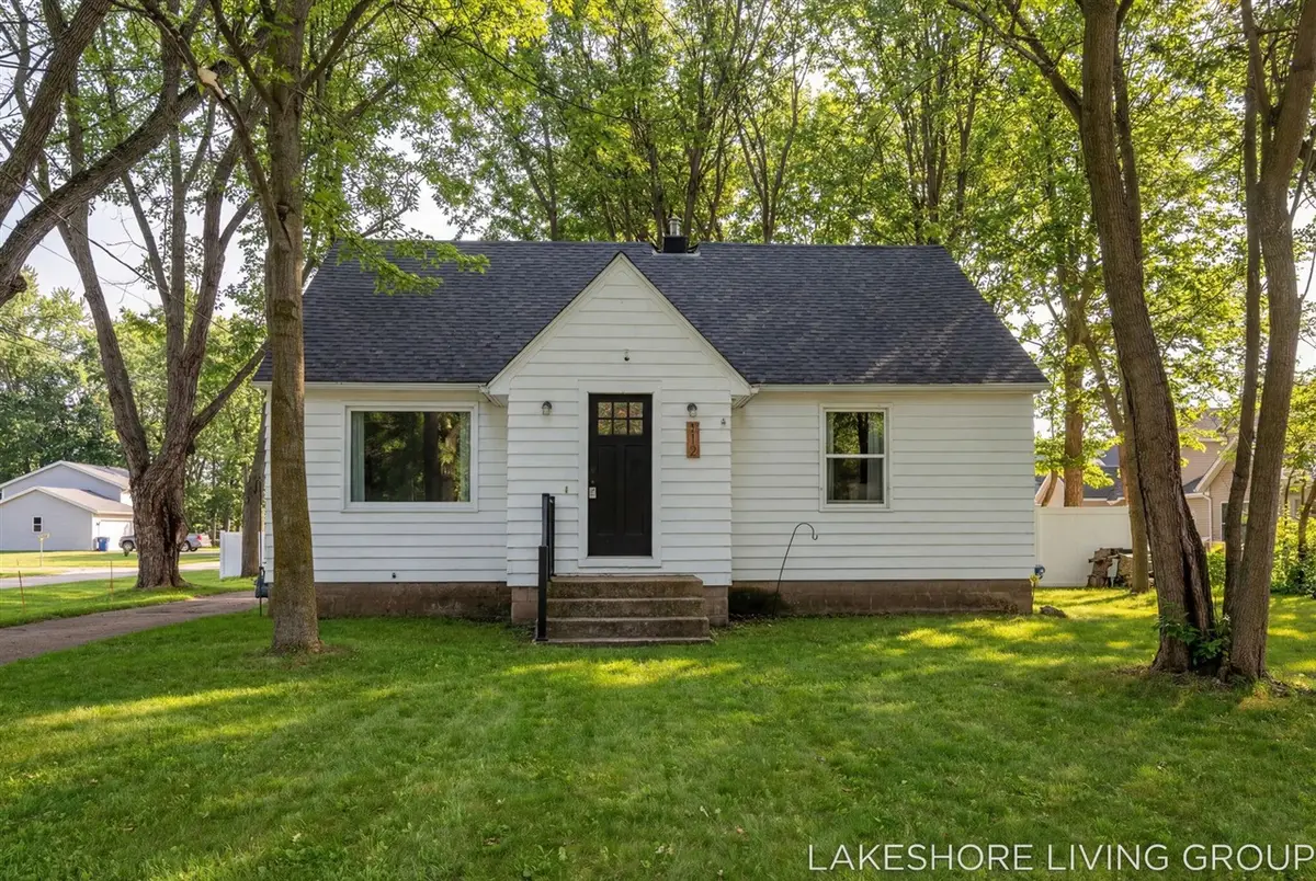 112 E 40th, Holland, MI 49423 - #1