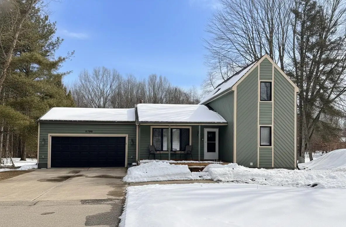 8368 W Q, Mattawan, MI 49071 - #1