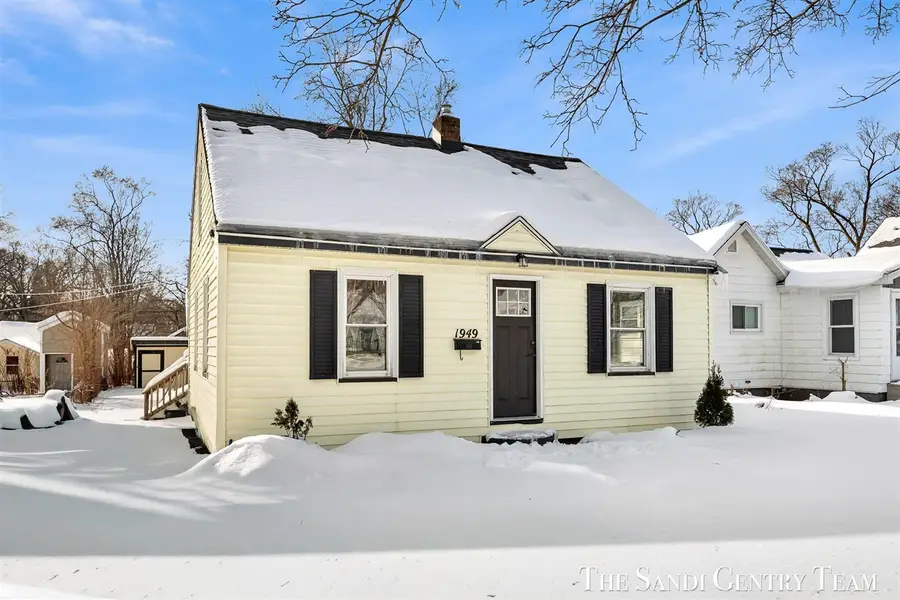 1949 Letart, Muskegon, MI 49441 - #2
