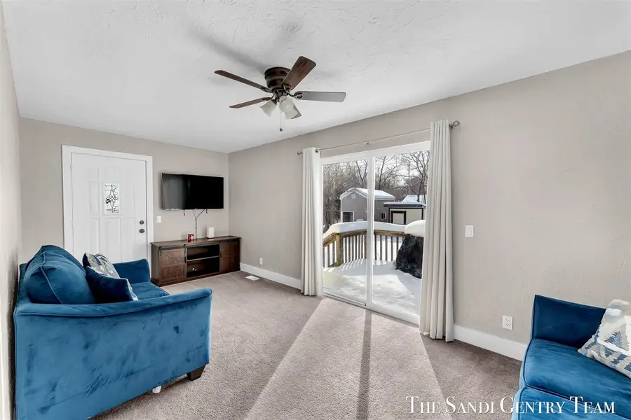 1949 Letart, Muskegon, MI 49441 - #3