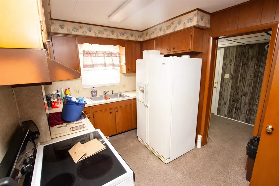 105 W Telegraph, Dowagiac, MI 49047 - #2