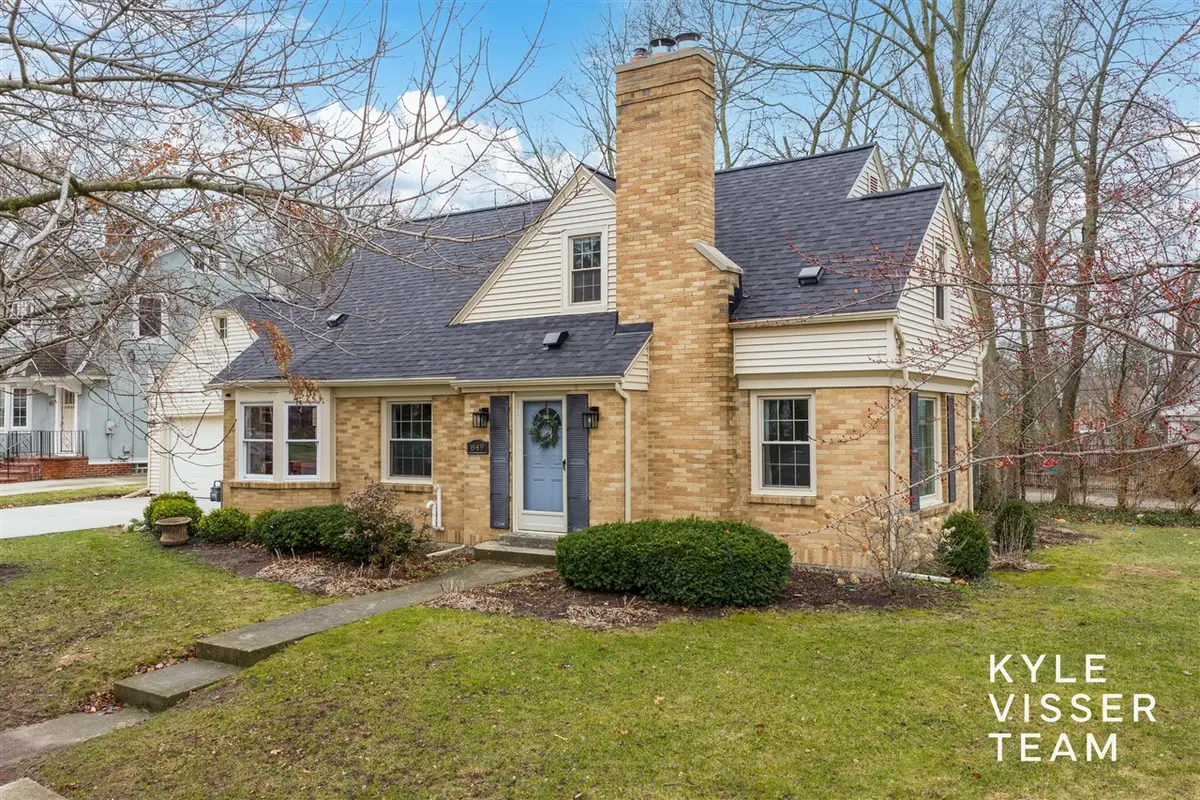 849 Maxwell, Grand Rapids, MI 49506 - #1
