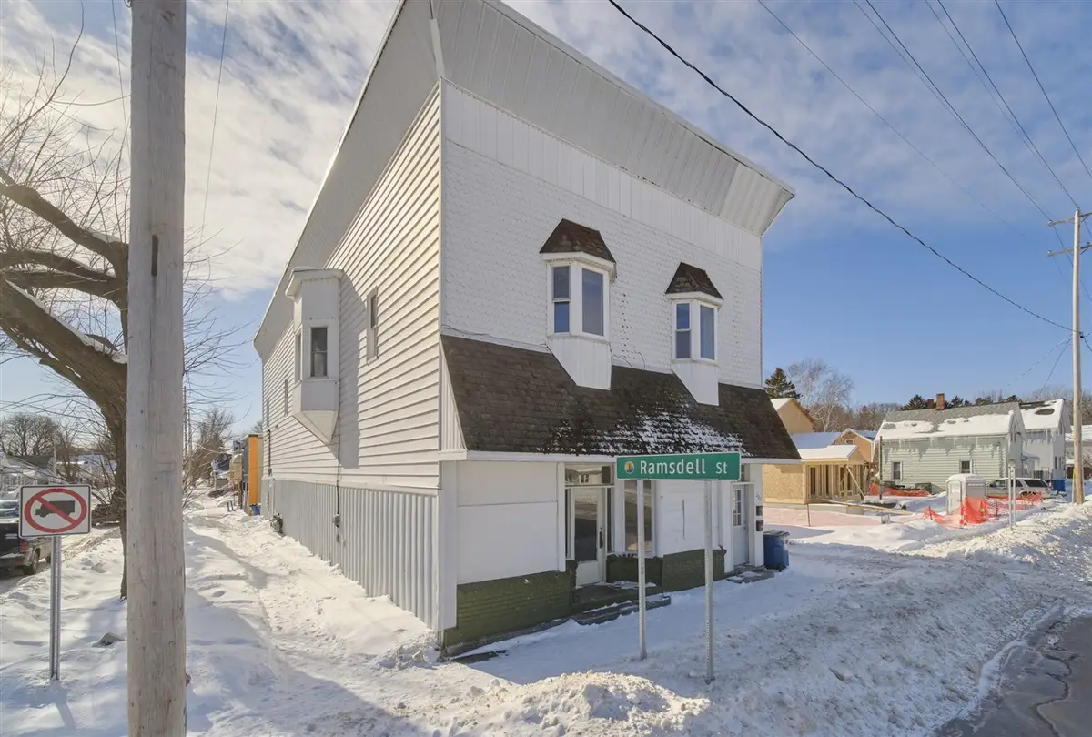 221 5th, Manistee, MI 49660 - #1