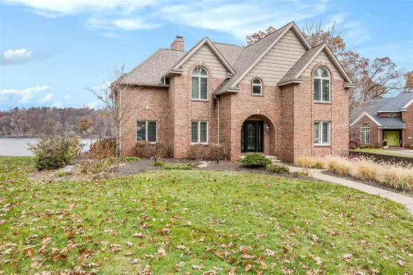 10436 Kings Point, Three Rivers, MI 49093