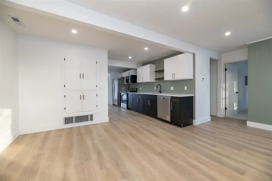 7600 N Riverview, Kalamazoo, MI 49004 - #2