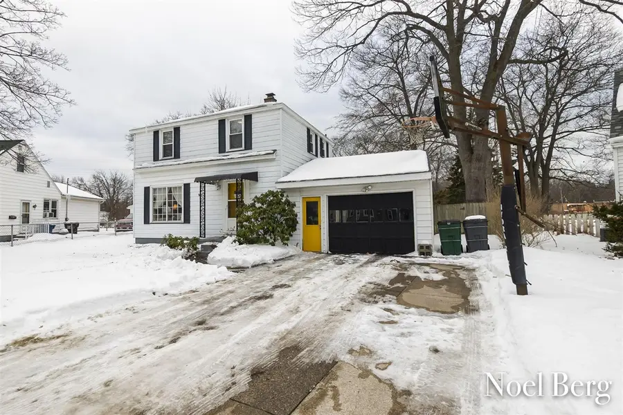 2169 Norman, Norton Shores, MI 49441 - #2