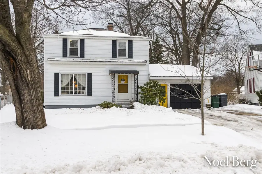 2169 Norman, Norton Shores, MI 49441 - #3