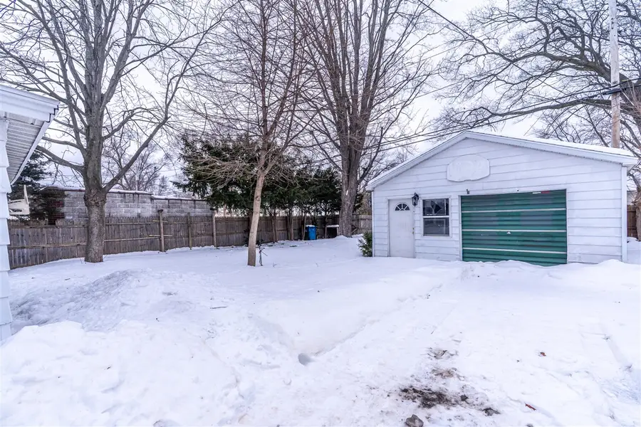 1060 Green, Muskegon, MI 49442 - #3