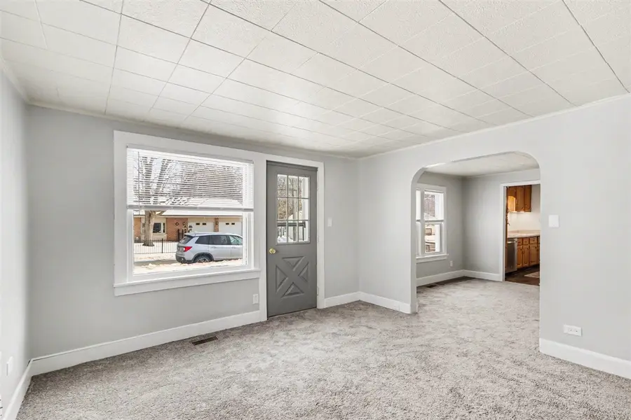 228 Ermine, Kalamazoo, MI 49048 - #2