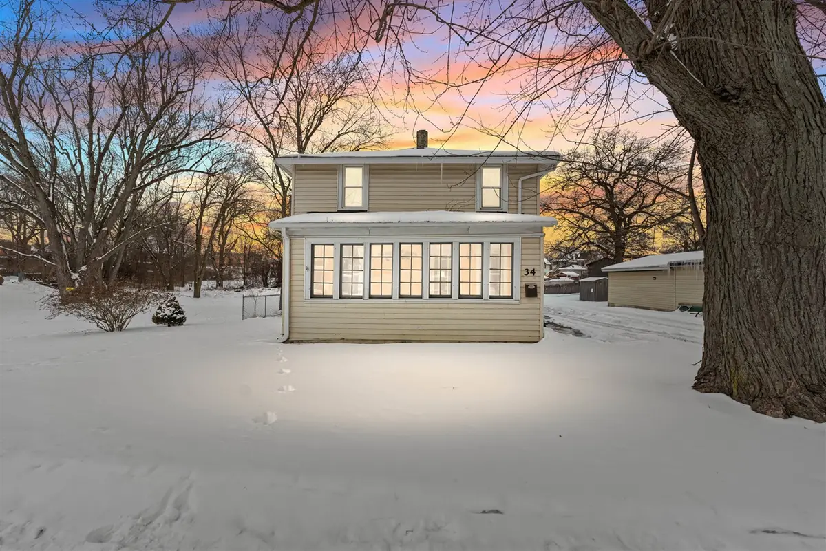 34 Oak, Hillsdale, MI 49242 - #1