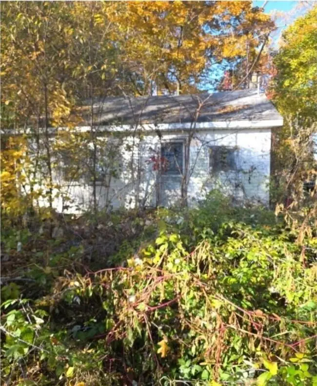 801 Best, Vicksburg, MI 49097 - #2