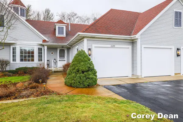 8099 Weatherwax, Jenison, MI 49428