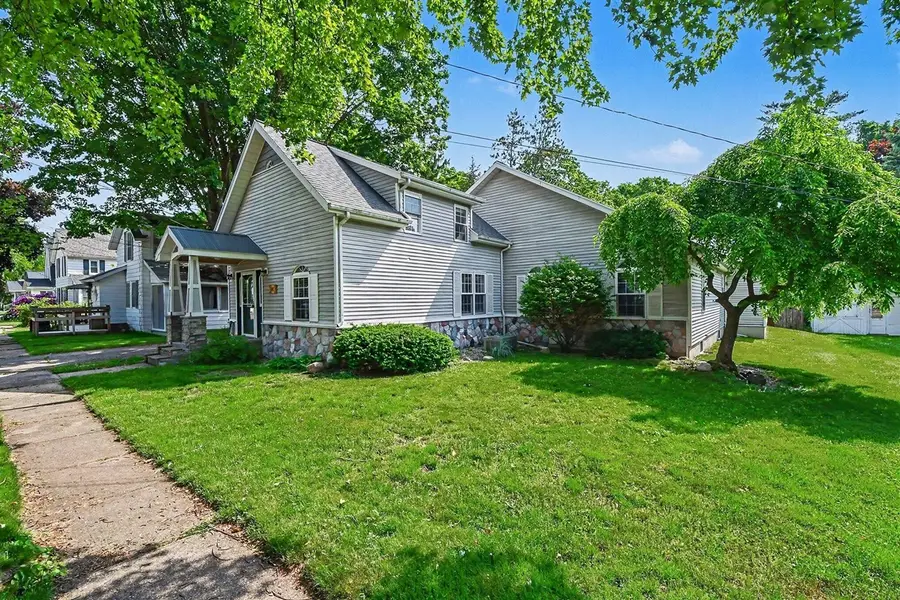 224 Pleasant, Caledonia, MI 49316 - #2