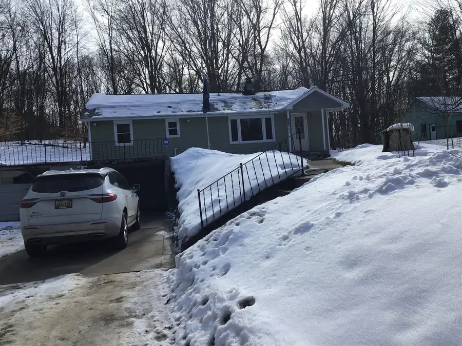 286 108th, Plainwell, MI 49080 - #2