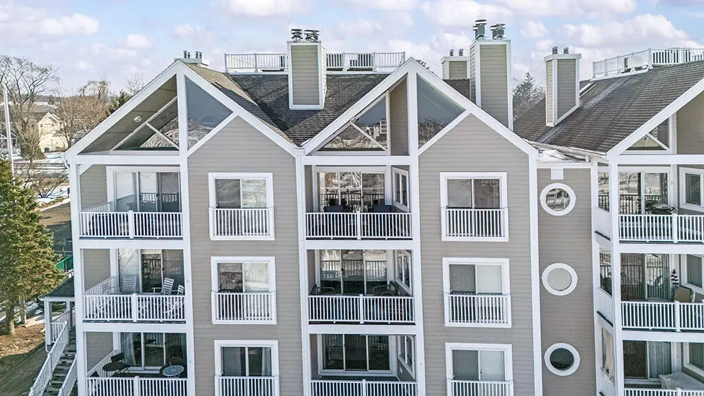 300 Oselka #464, New Buffalo, MI 49117 - #1