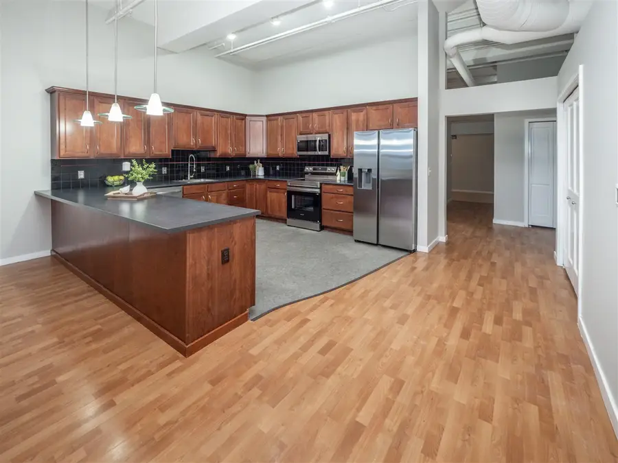 125 S Kalamazoo #508, Kalamazoo, MI 49007 - #3