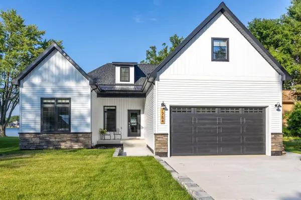 7784 C, Canadian Lakes, MI 49346