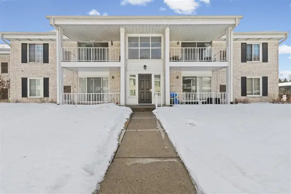 35934 Ann Arbor #115, Livonia, MI 48150