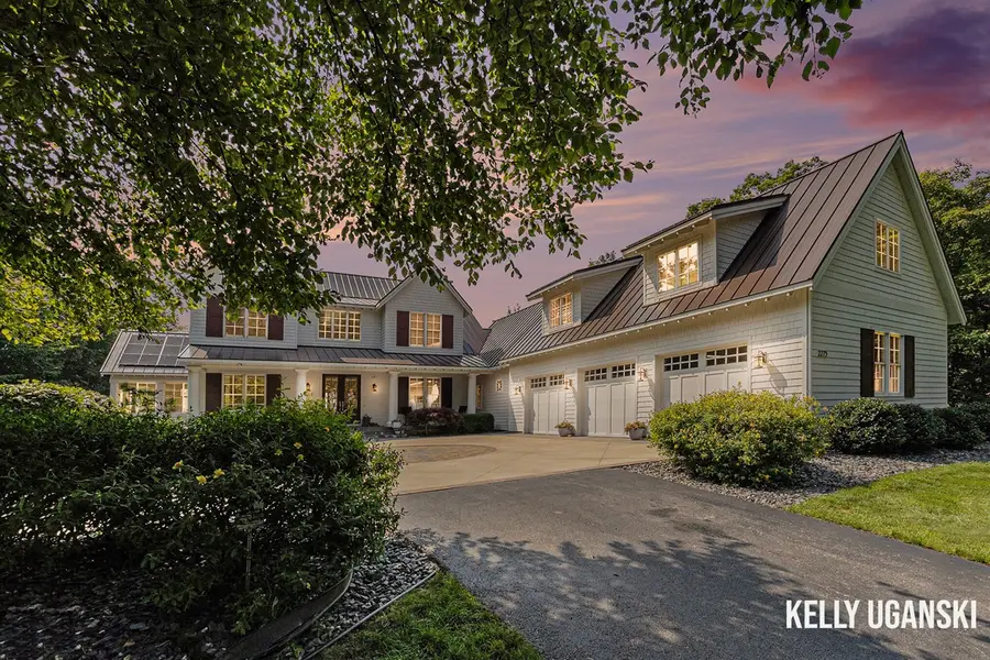 2275 North Scenic Drive, Muskegon, MI 49445 - #2