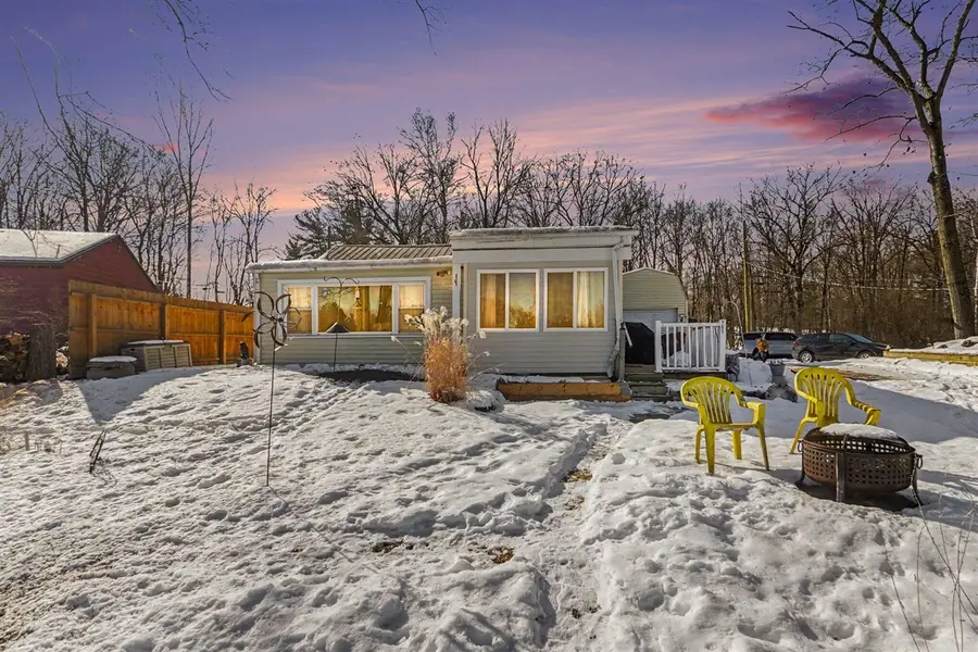 761 S Coolidge, Six Lakes, MI 48886 - #2