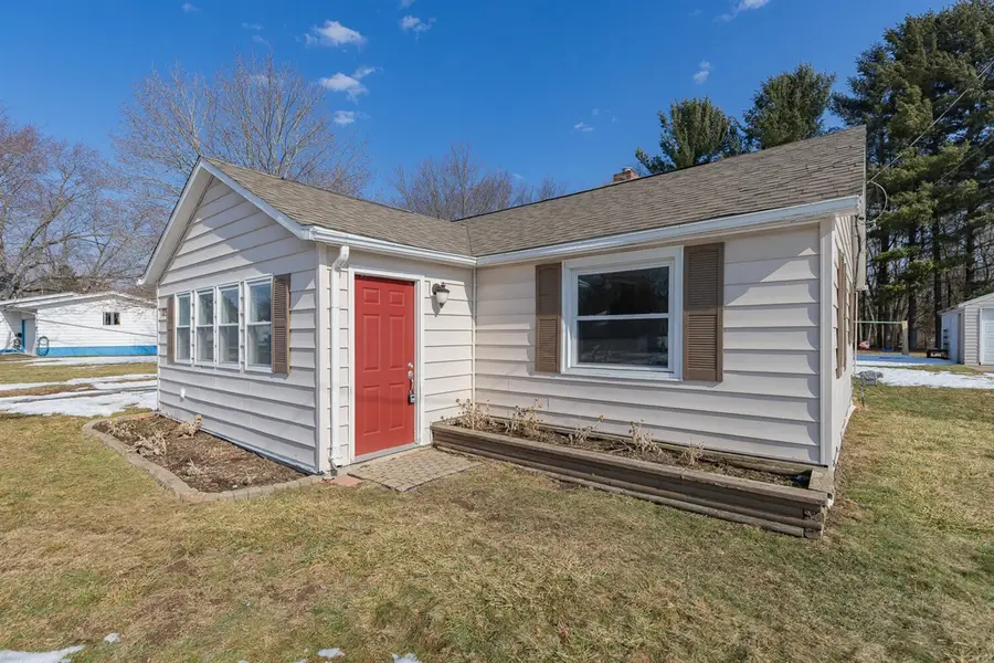 125 Edgewater, Michigan Center, MI 49254 - #2