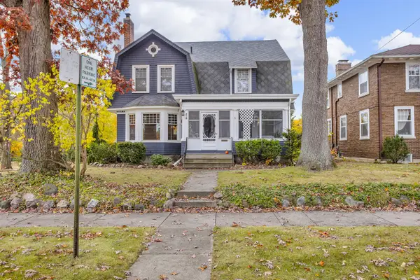 218 4th, Jackson, MI 49201