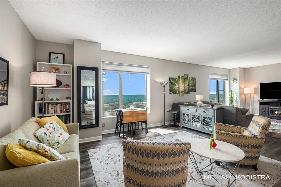 79 Campau, Grand Rapids, MI 49503 - #2