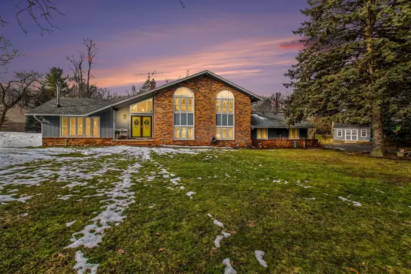 5060 Glenway, Brighton, MI 48116