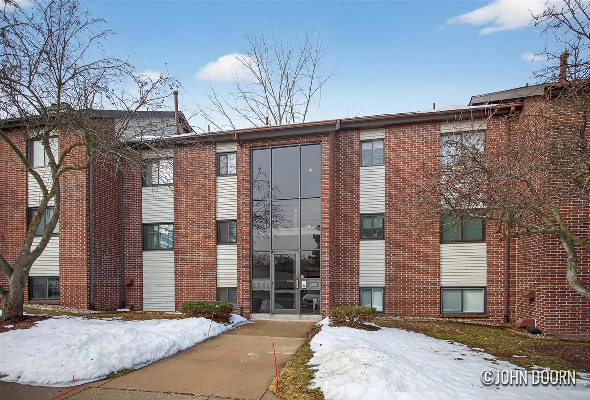 3396 Devonwood #C, Grand Rapids, MI 49525 - #1