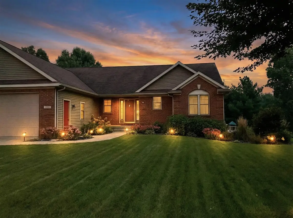 1050 N Meadow, Byron Center, MI 49315 - #1