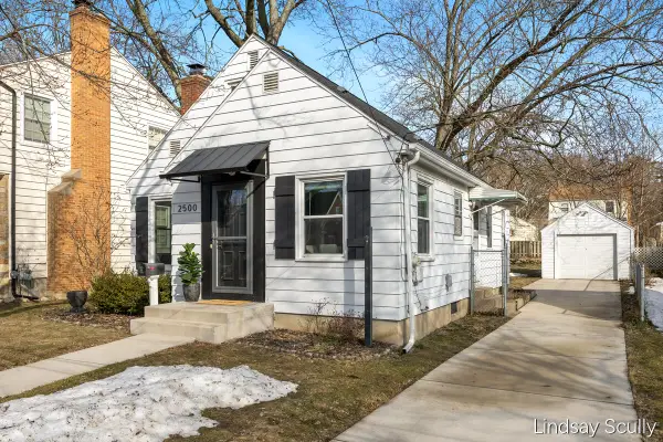 2500 Raymond, Grand Rapids, MI 49507