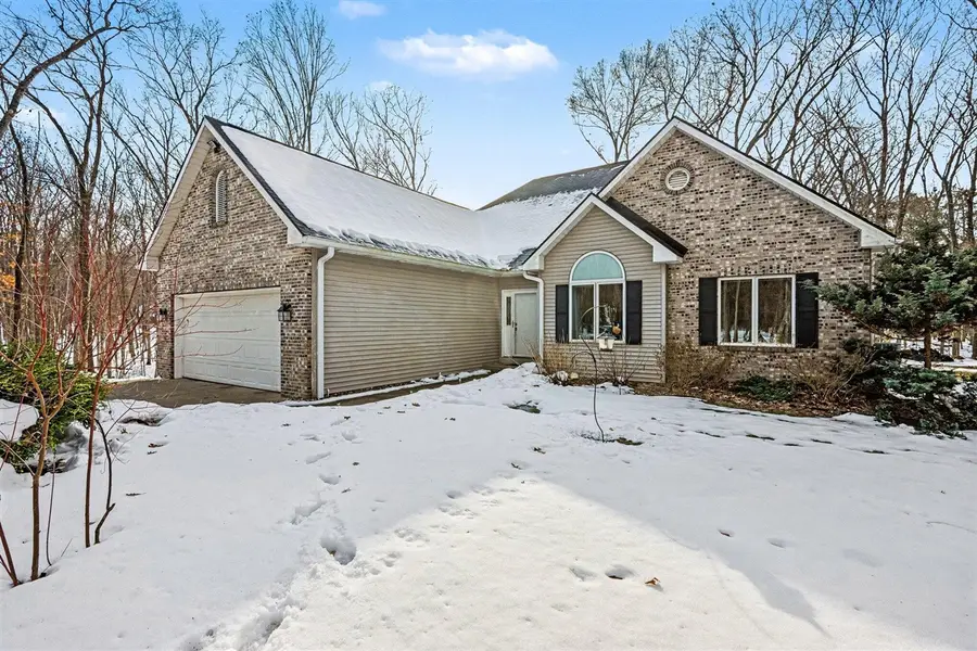 61404 Whitetail, Mattawan, MI 49071 - #2