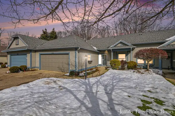 2131 Tree Ridge, Grand Rapids, MI 49508