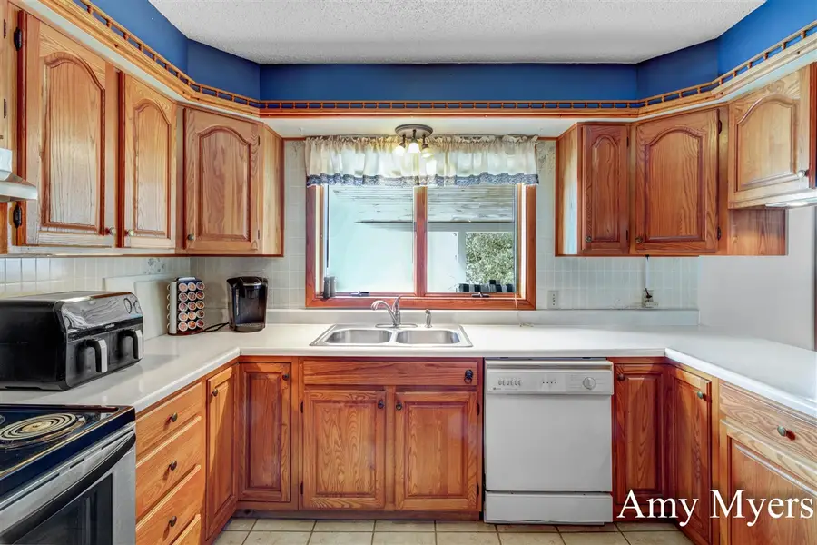 7367 S 108th, Rothbury, MI 49452 - #2