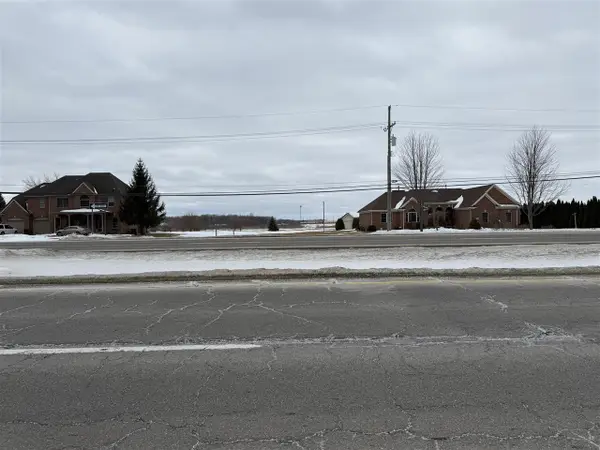 3301 S Custer, Monroe, MI 48161