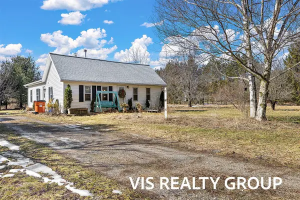 8775 Nugent, Rockford, MI 49341