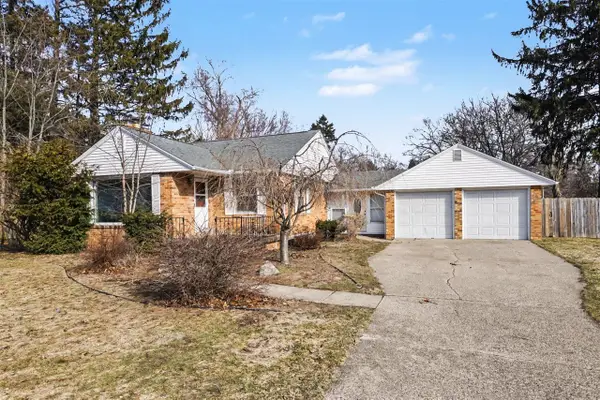 1295 Pontiac, Benton Harbor, MI 49022