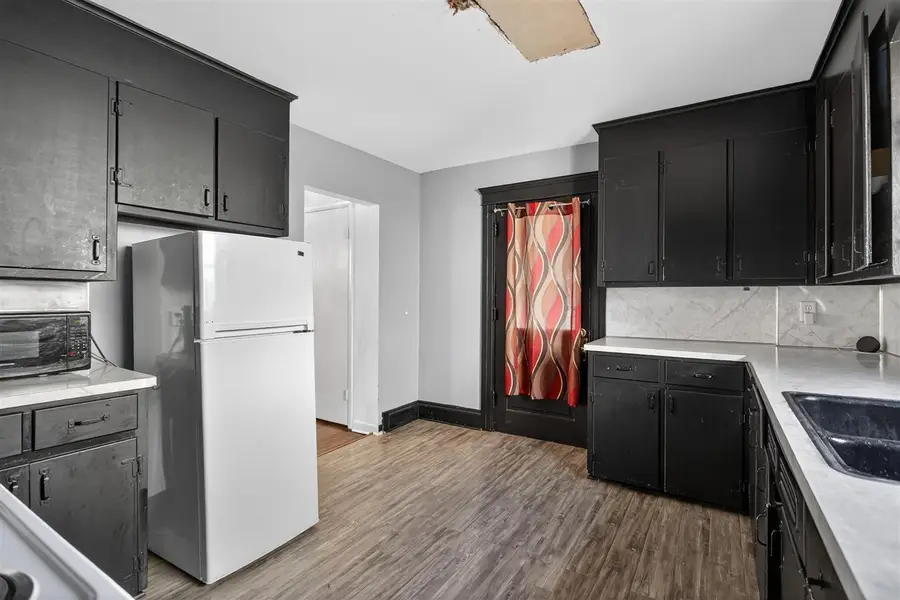 134 N Gorham, Jackson, MI 49202 - #3