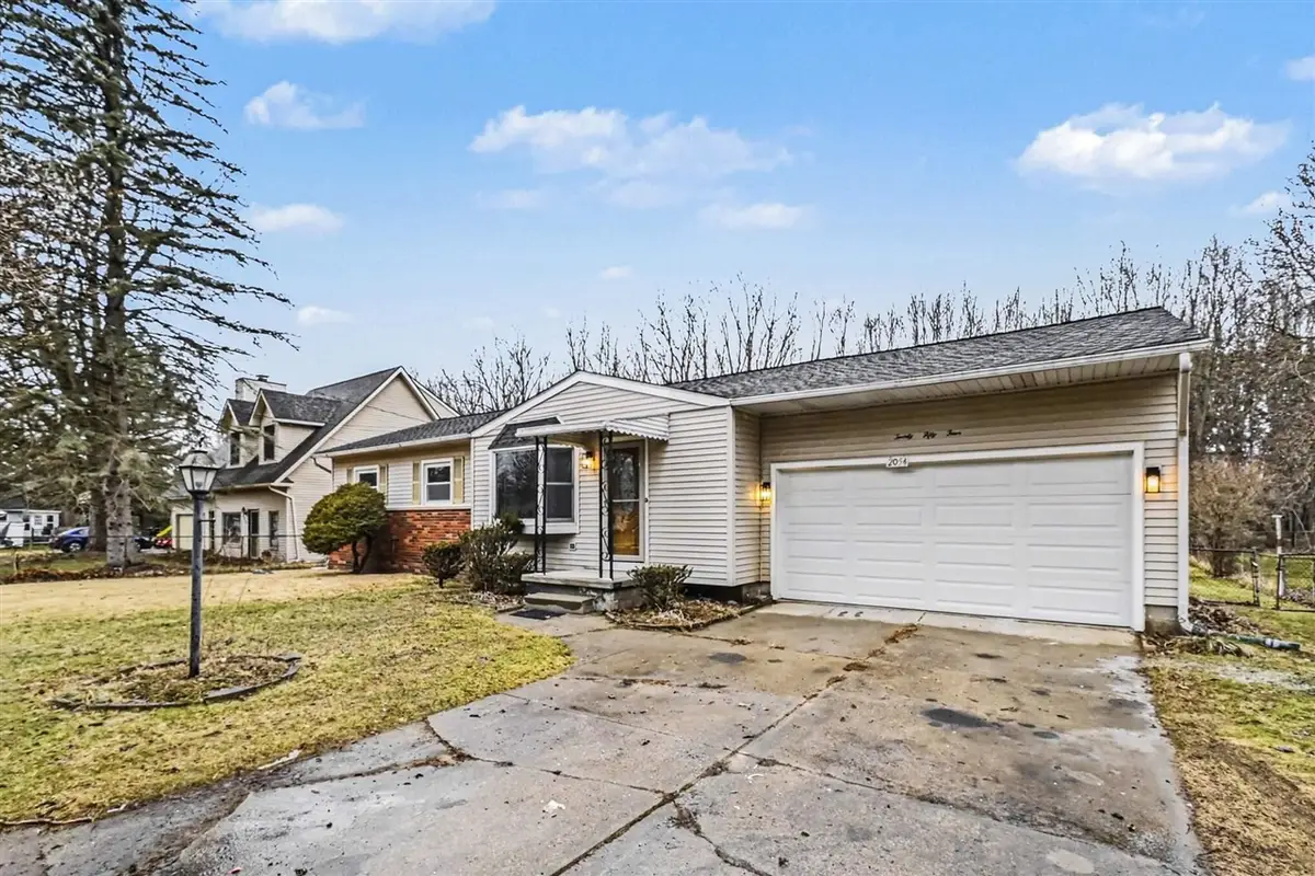 2054 Raby, Haslett, MI 48840 - #1