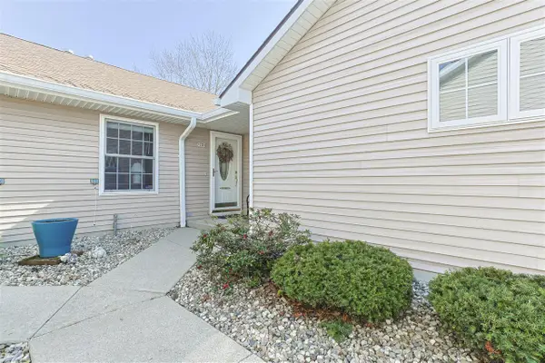 5543 Ivy #13, Stevensville, MI 49127