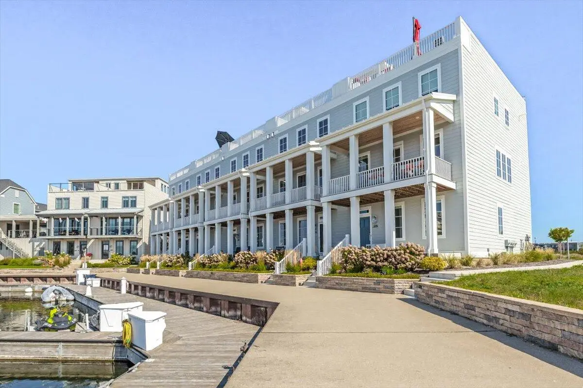 126 Mariners, Saint Joseph, MI 49085 - #1